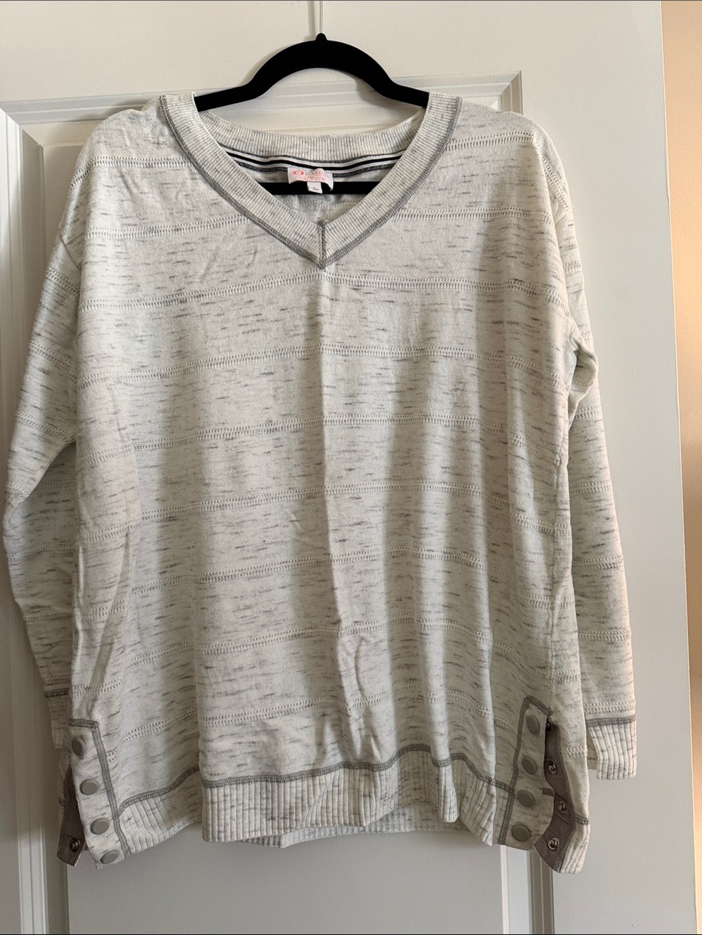 Light Heathered V-Neck Knit Sweater with Side Snap Tabs